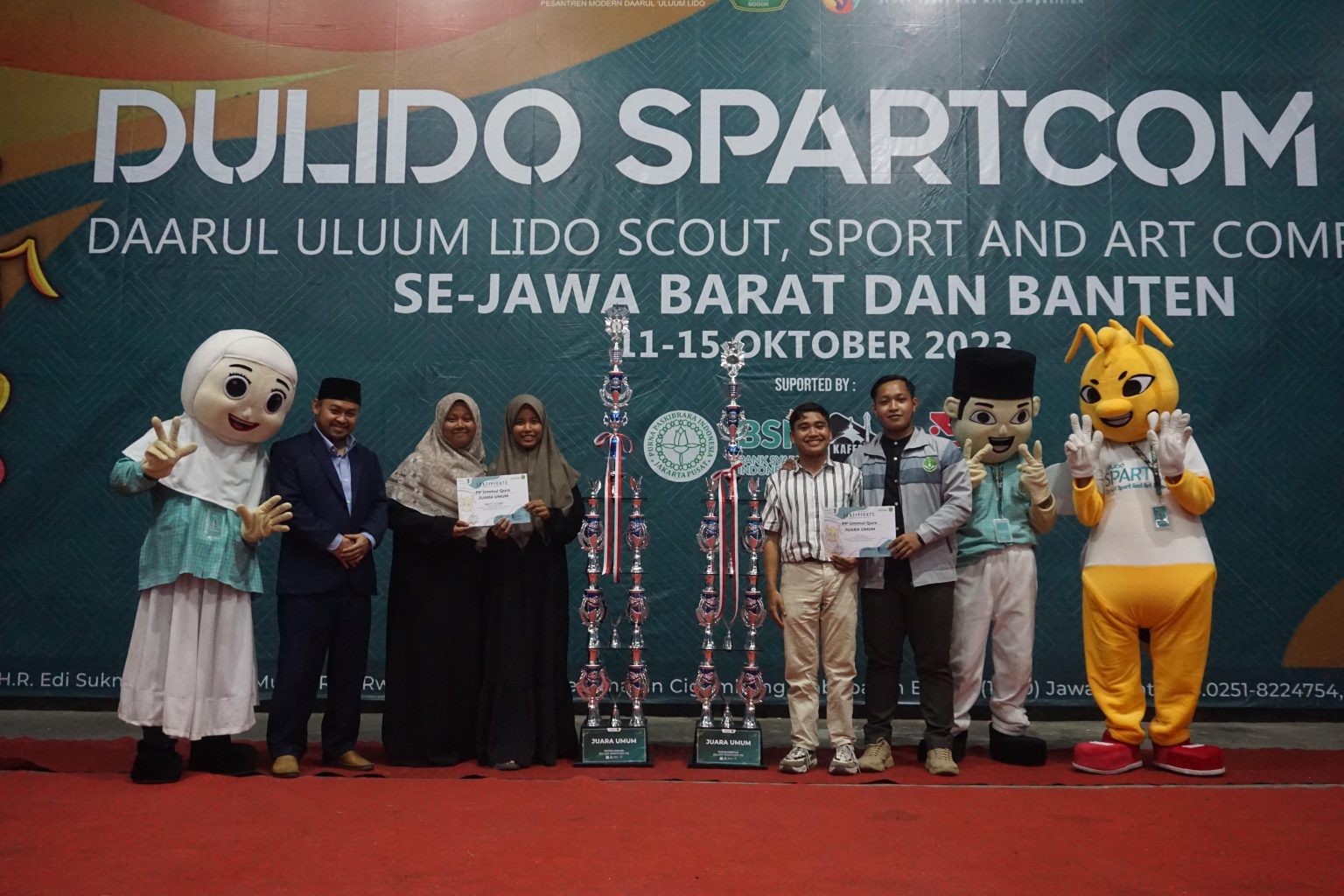 Juara Umum Pondok Pesantren Ummul Quro Islamic pada Spartcom 8 - Spartcom
